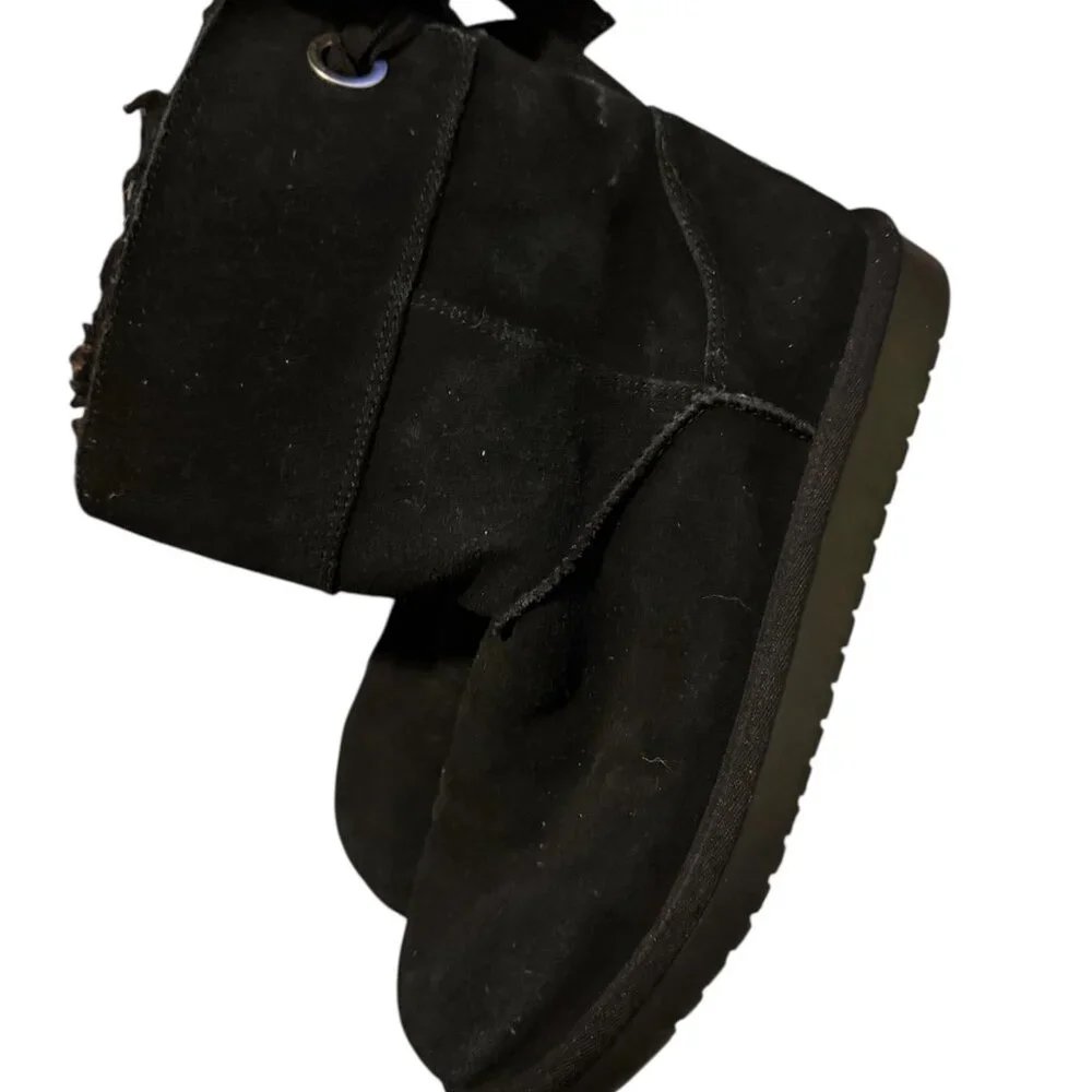 Black Koolaburra by UGG Bow Boots Womens Short